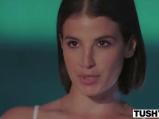Tushy lasirena shares hubby with gabbie in göte sikişmek 3 adam